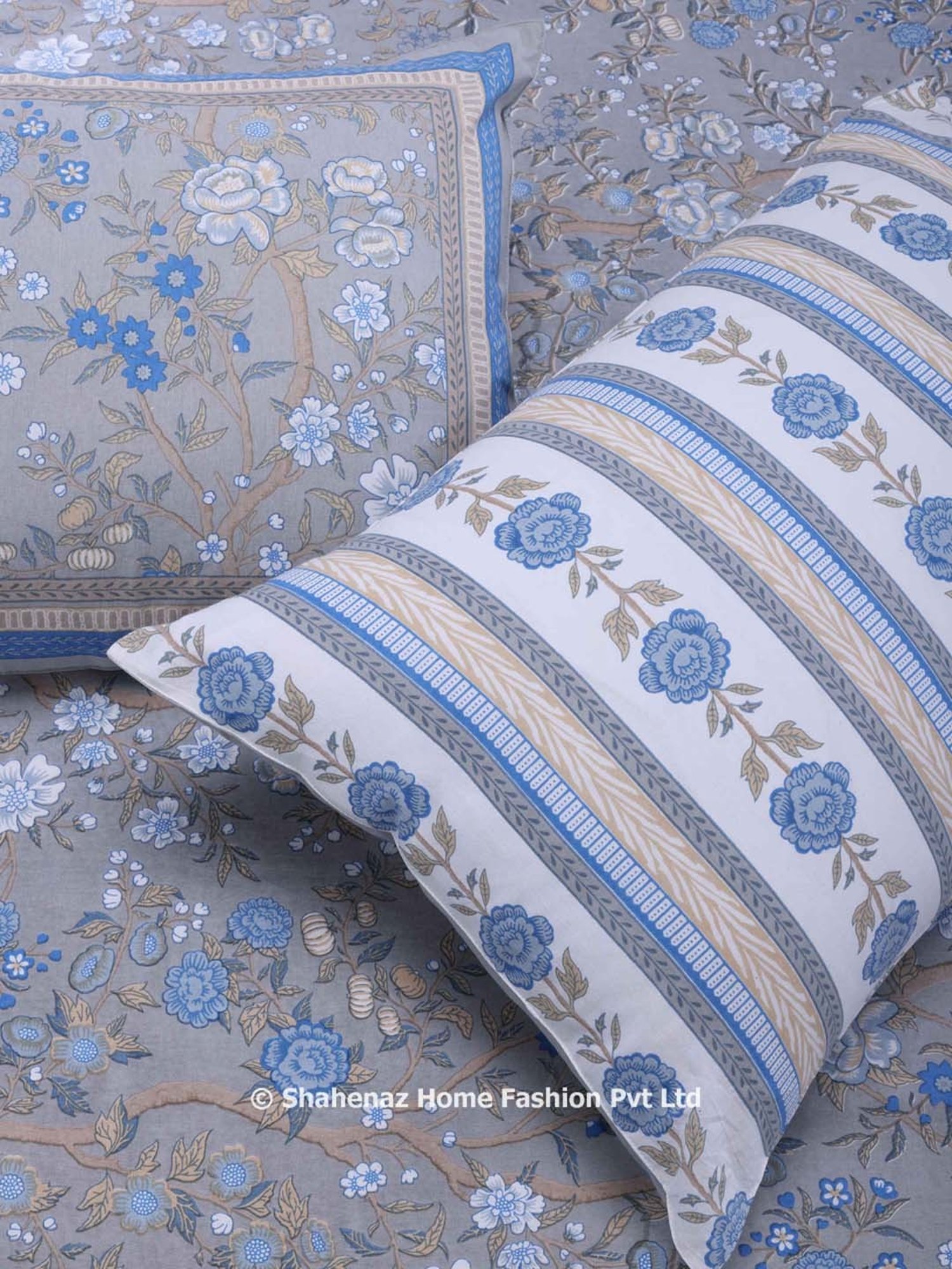 Shahenaz Blue & Grey 120 TC Cotton Rama Kashvi Single Bedsheet with 1 Pillow Cover