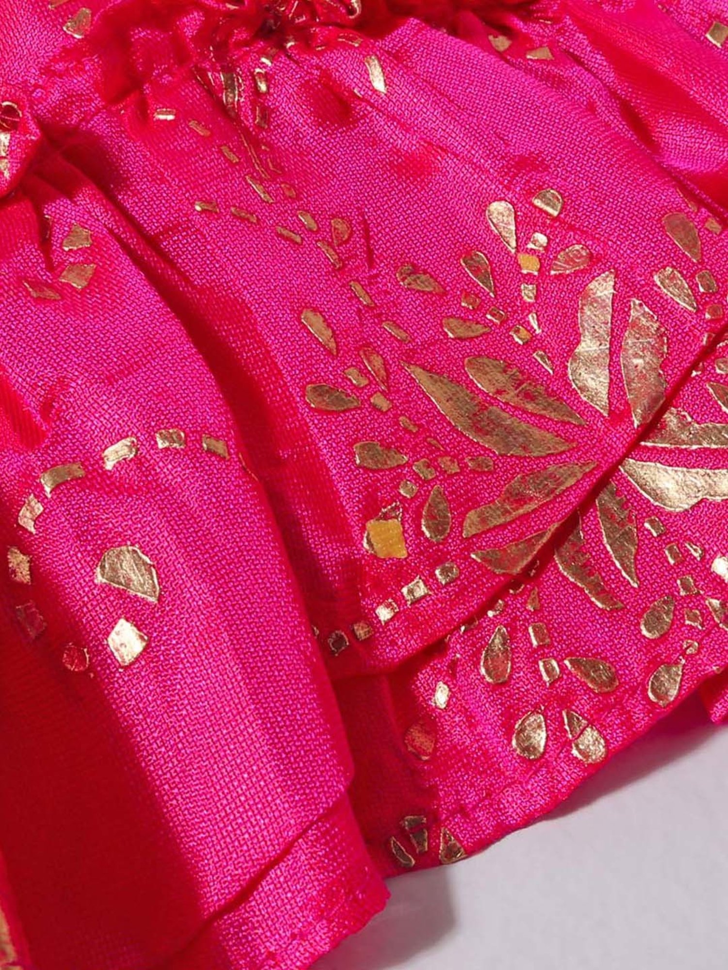 TWISHA Kids Off-White & Pink Embroidered Top Set