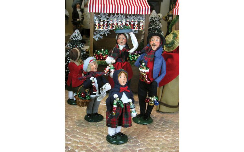 Byers Choice 9.75" Festive Seasons Market Family Boy Selling Glass Ornaments Christmas Figure