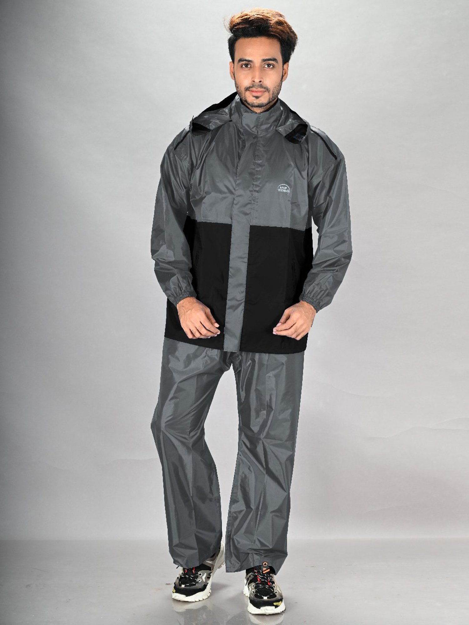 Lux Venus Grey Raincoat Set