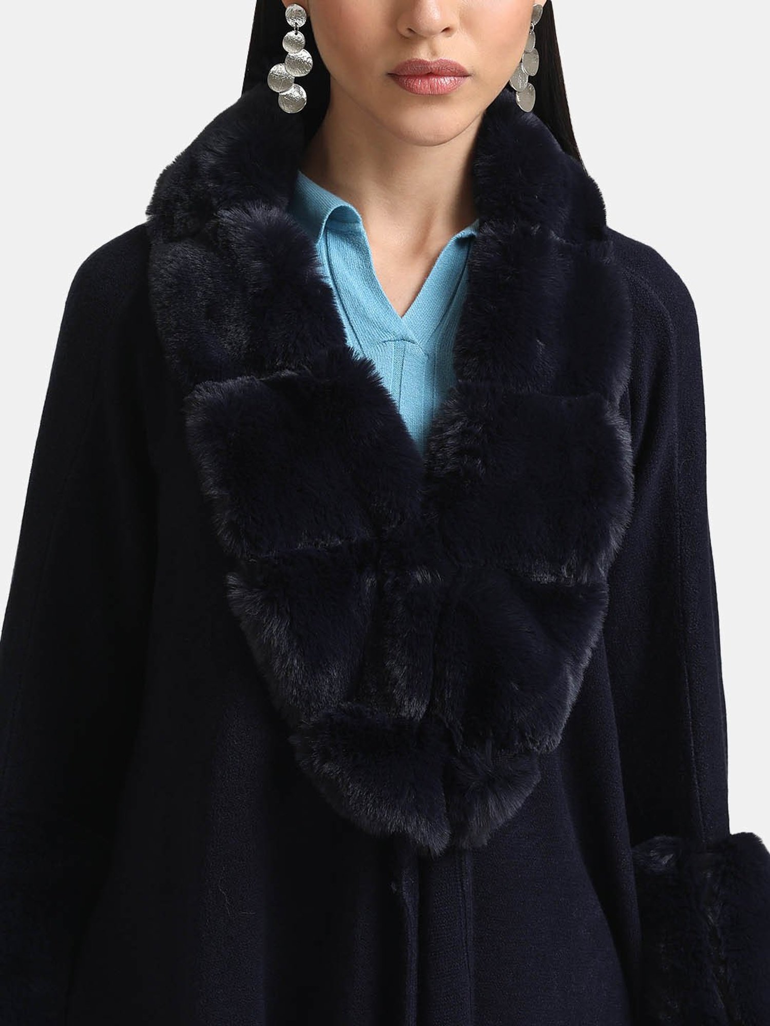 Kazo Cape With Textured Fur Detail
