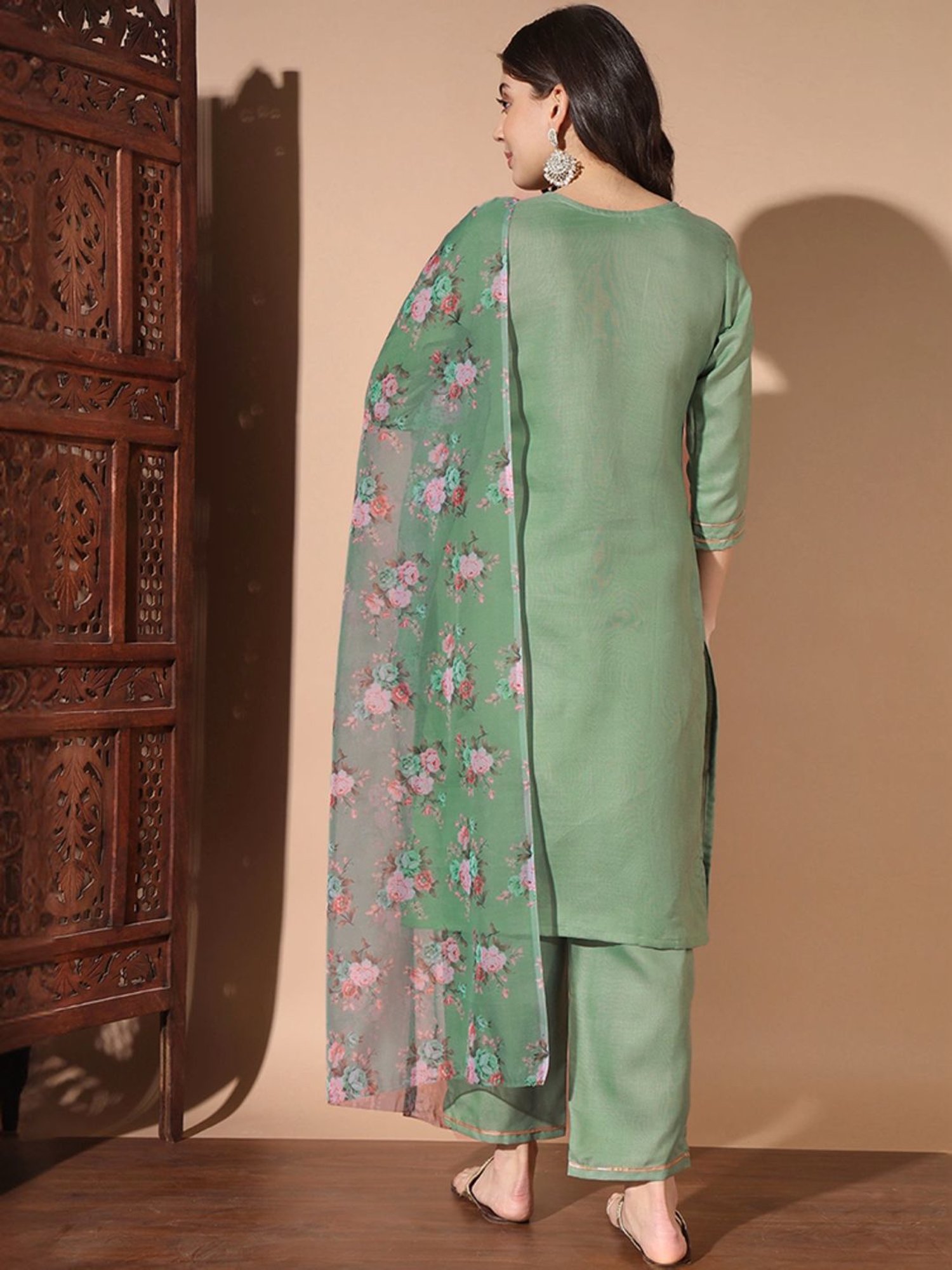 Skylee Pista Green Embroidered Kurta Pant Set With Dupatta
