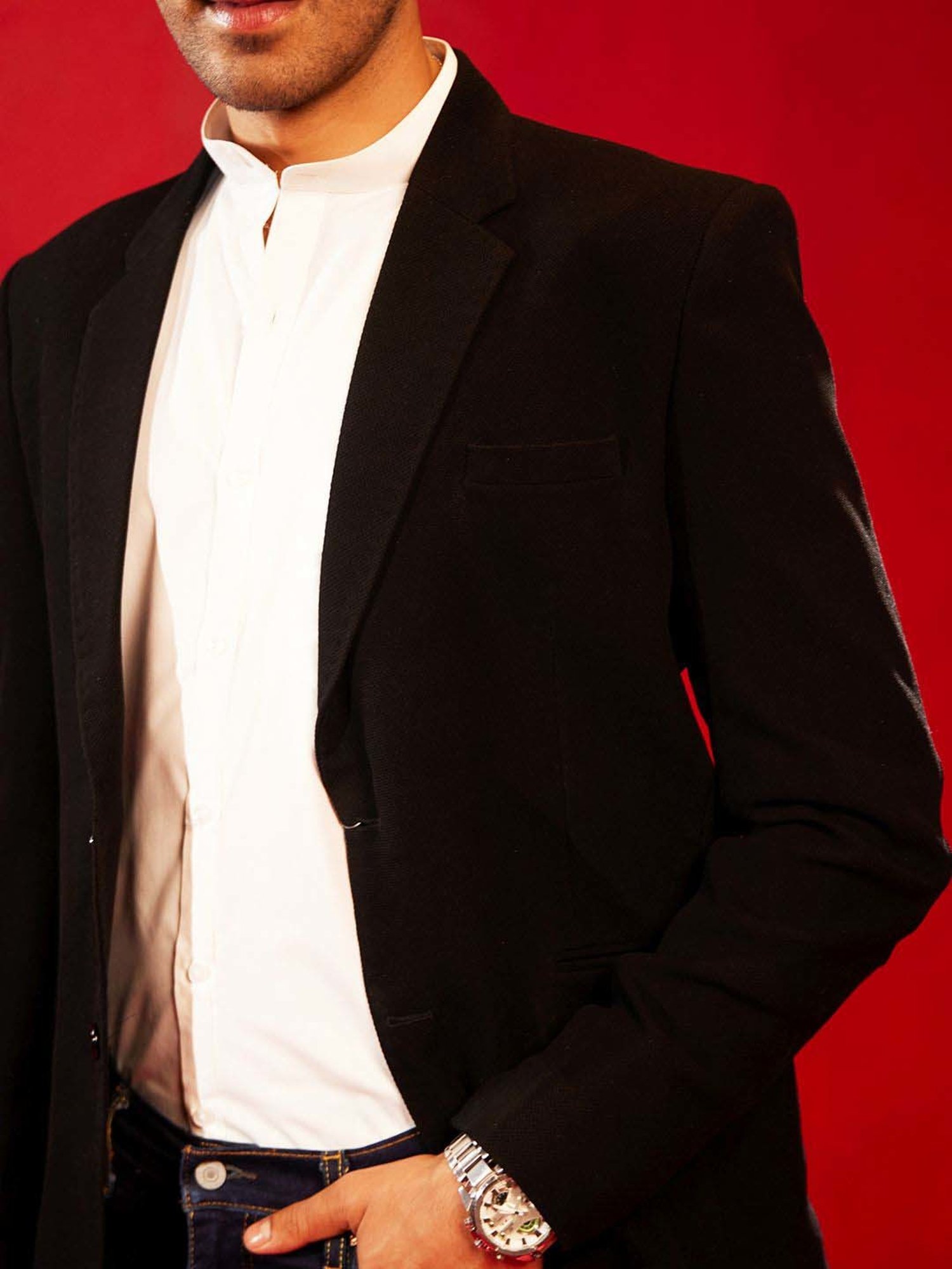 Vastramay Black Regular Fit Blazer