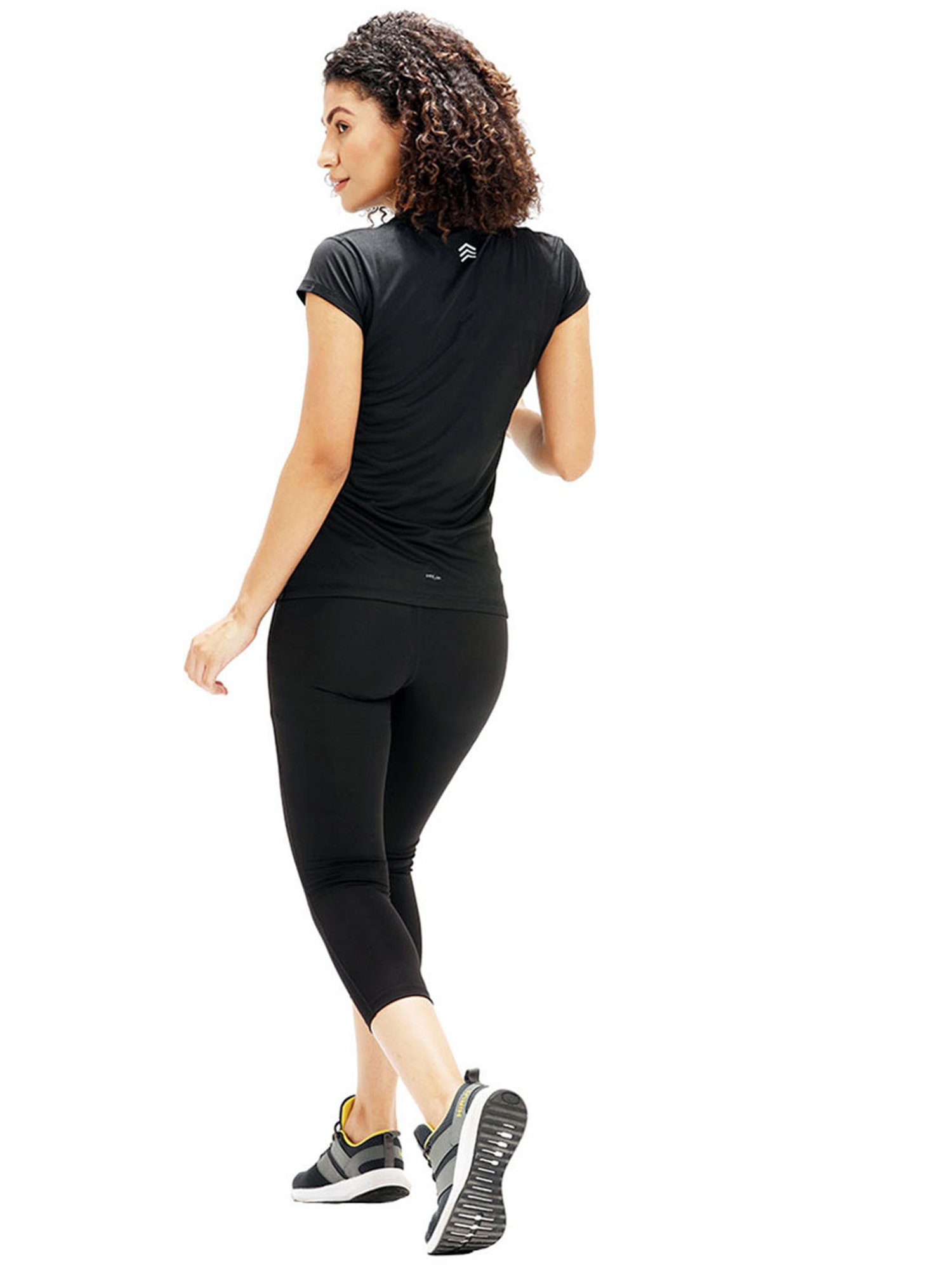 Shrey Black Printed T-Shirt