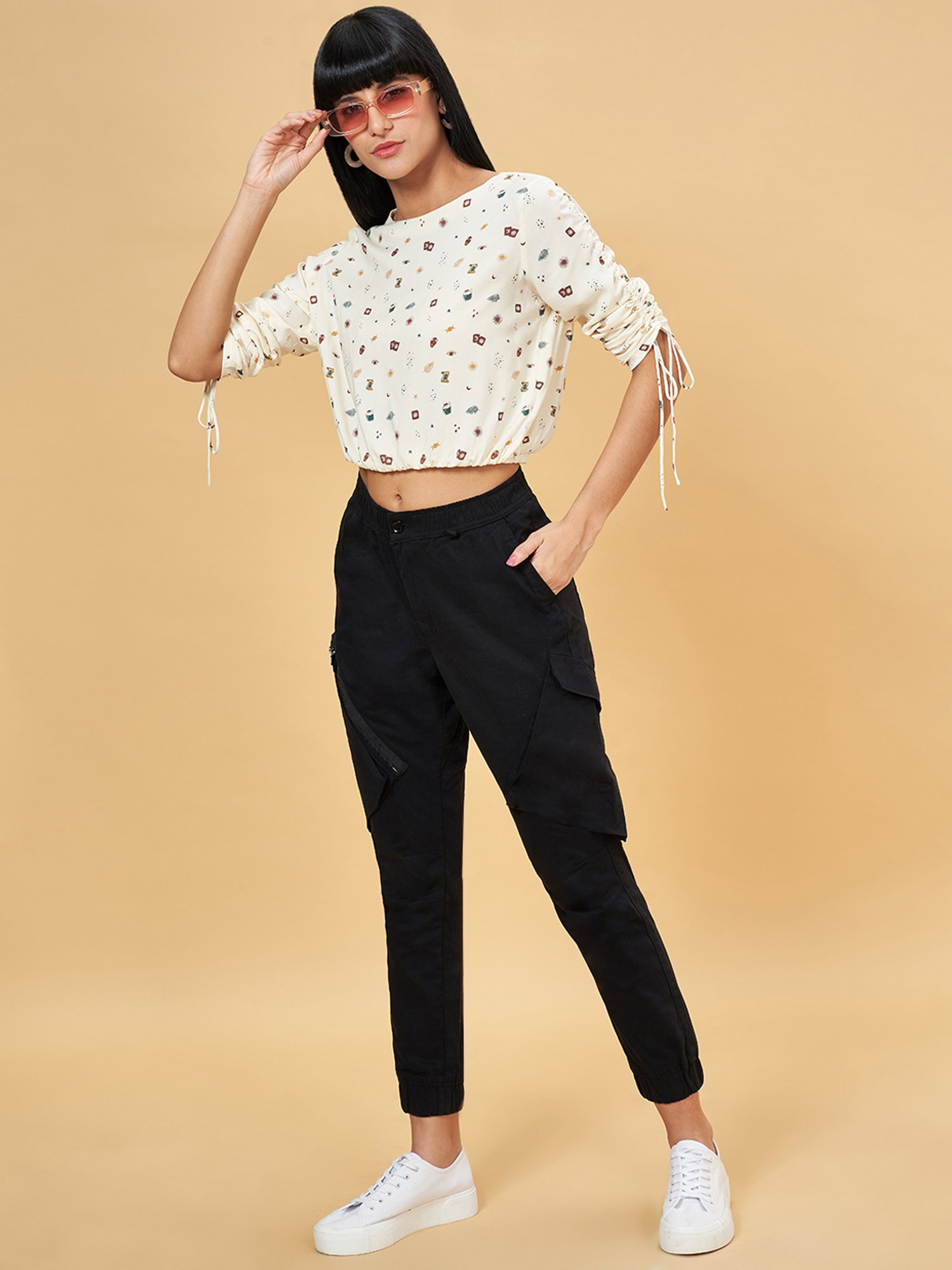 People by Pantaloons Whisper White Printed Crop Top