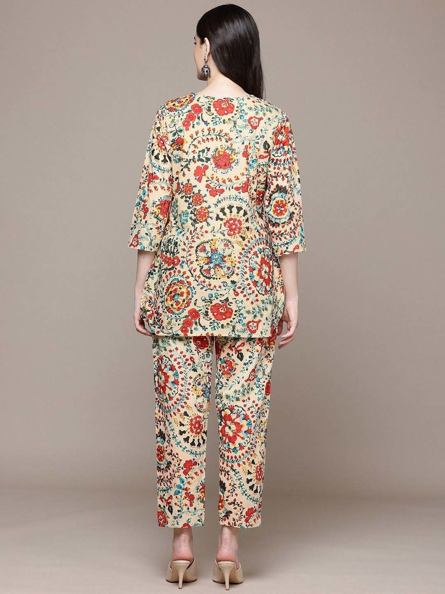 READIPRINT FASHIONS Beige Cotton Printed Short Kurti Pant Set
