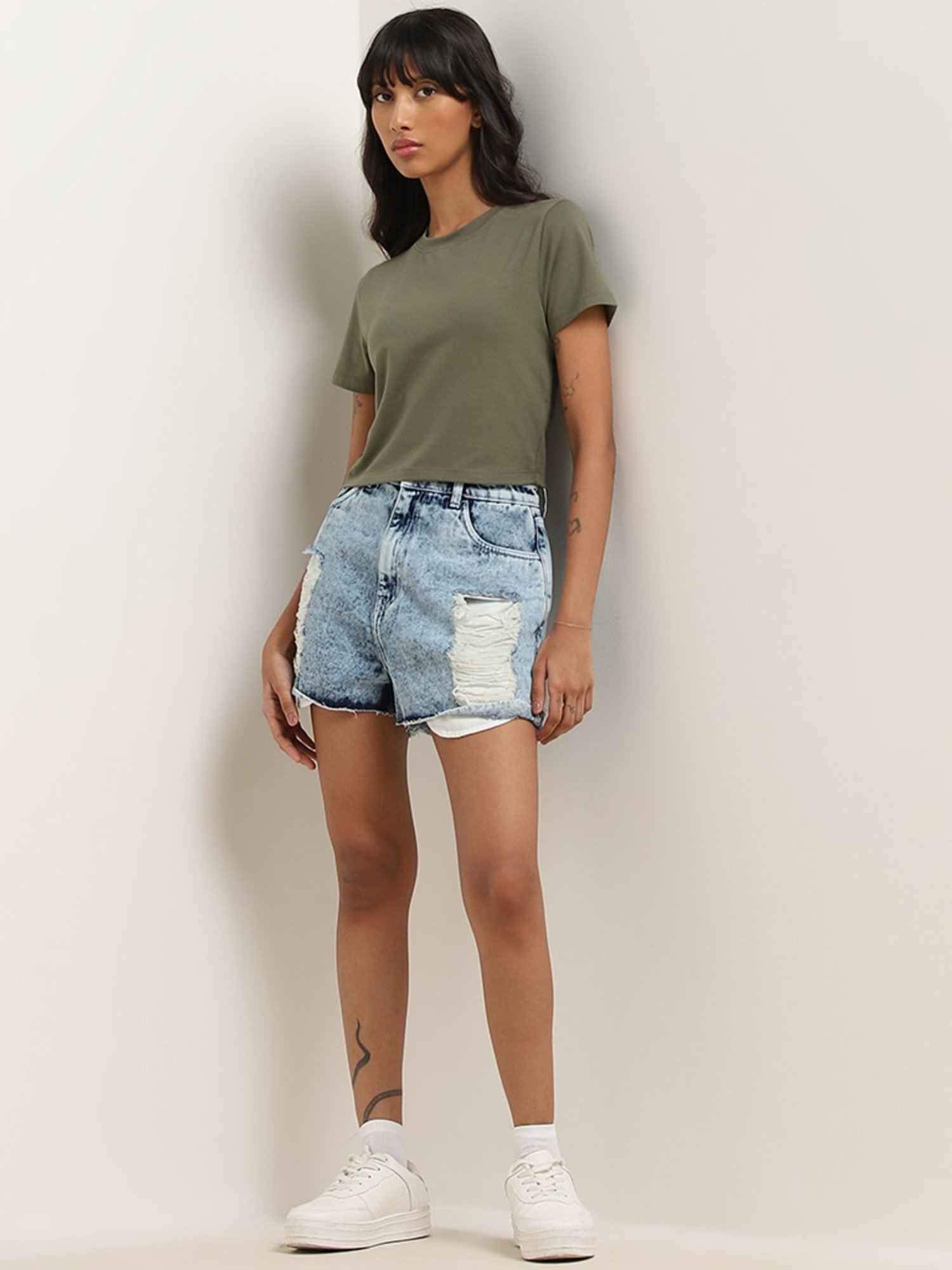 Nuon by Westside Olive Solid Cotton Blend T-Shirt