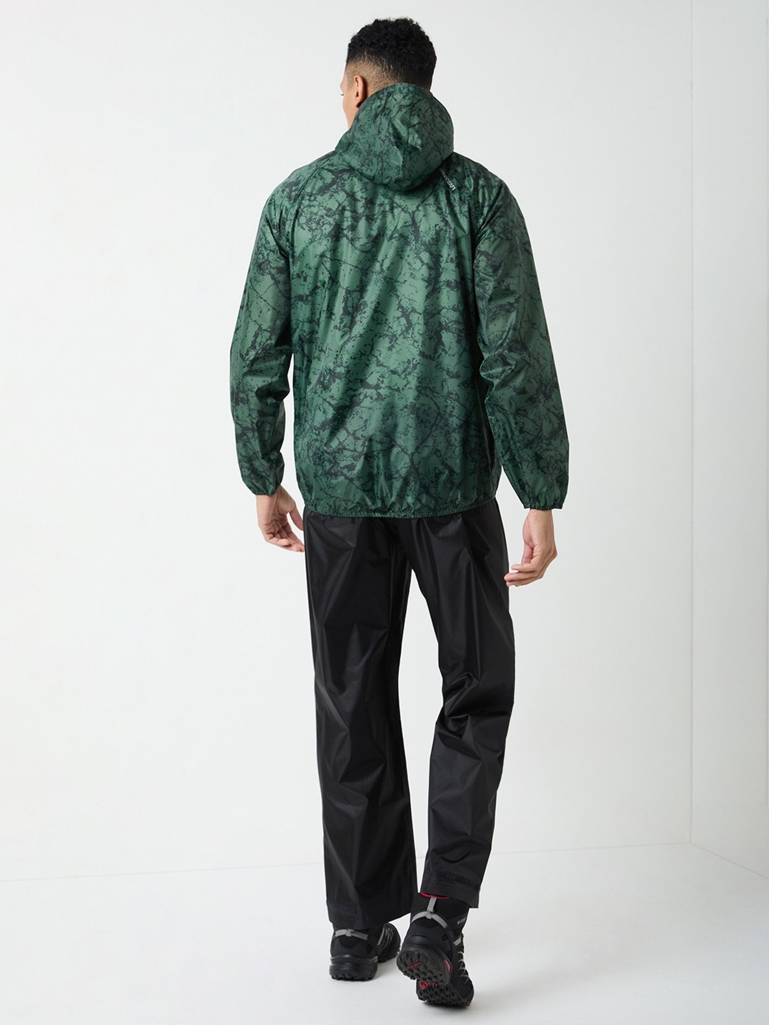 Wildcraft Green & Black Regular Fit Printed Raincoat Set