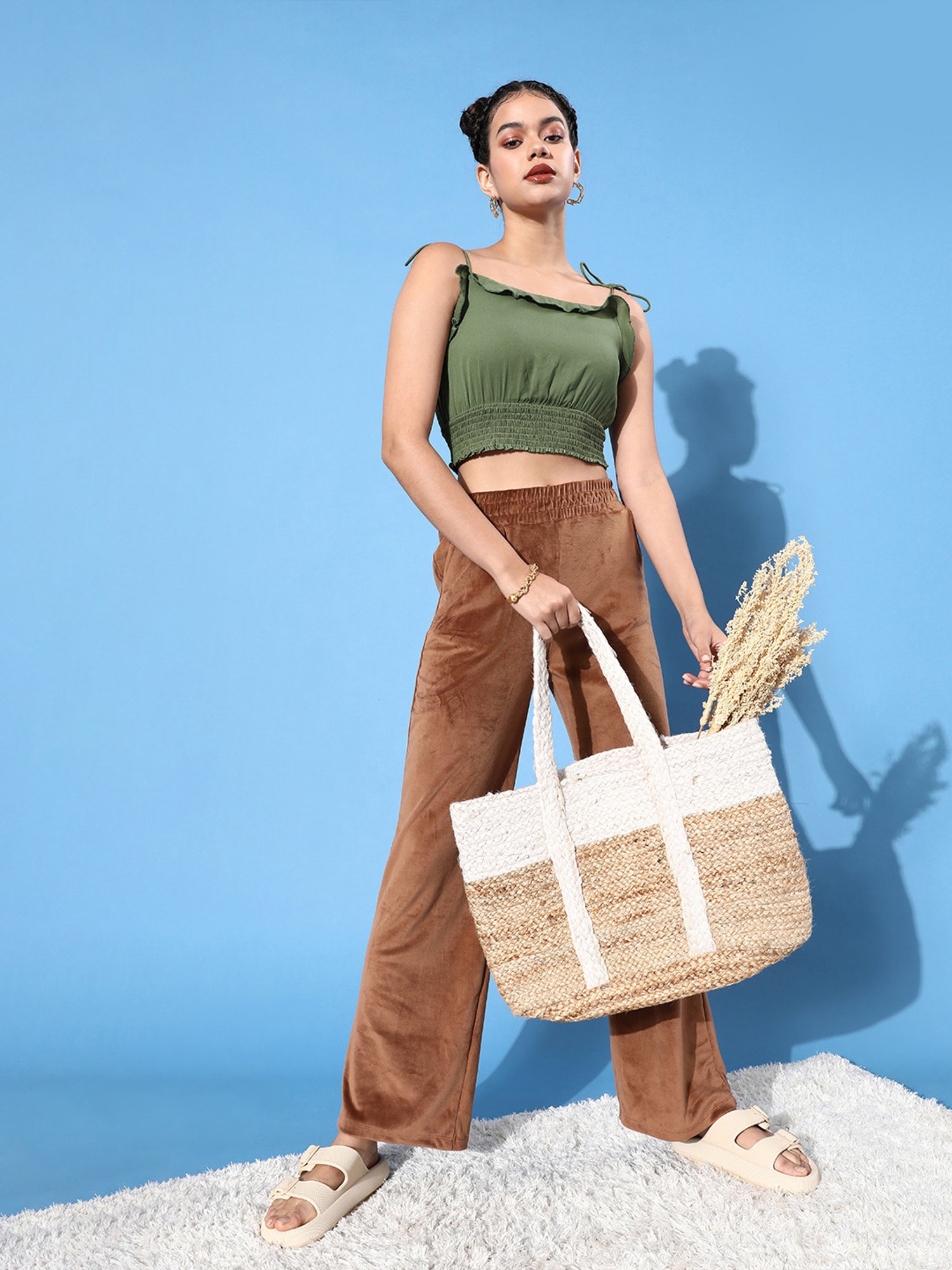 KASSUALLY Green Relaxed Fit Crop Top