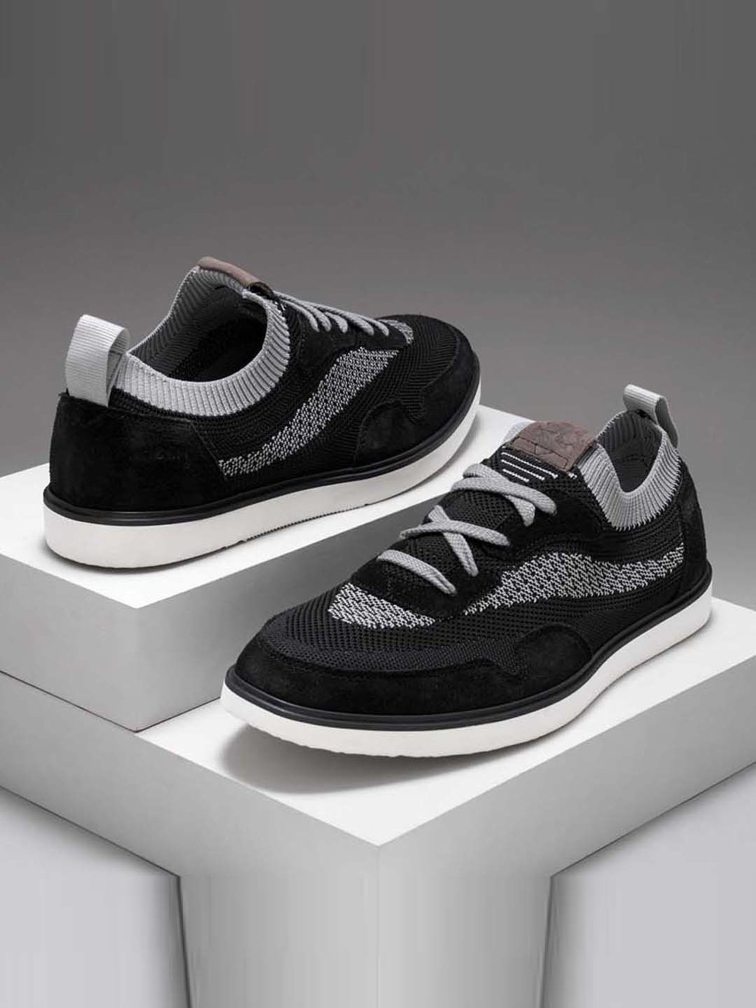 Ruosh Men's Black Casual Sneakers