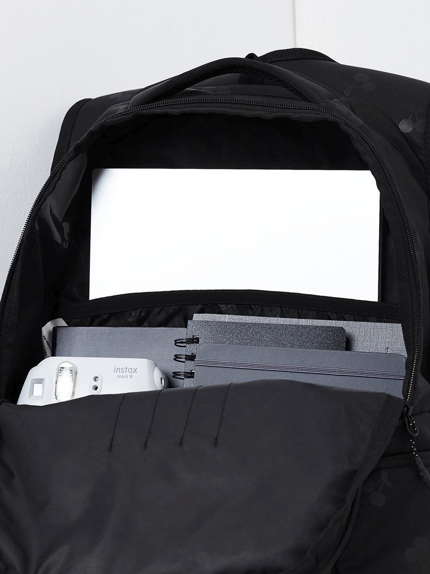 Wiki Back to School 4 Black Polyester Printed Backpack - 34 Ltrs