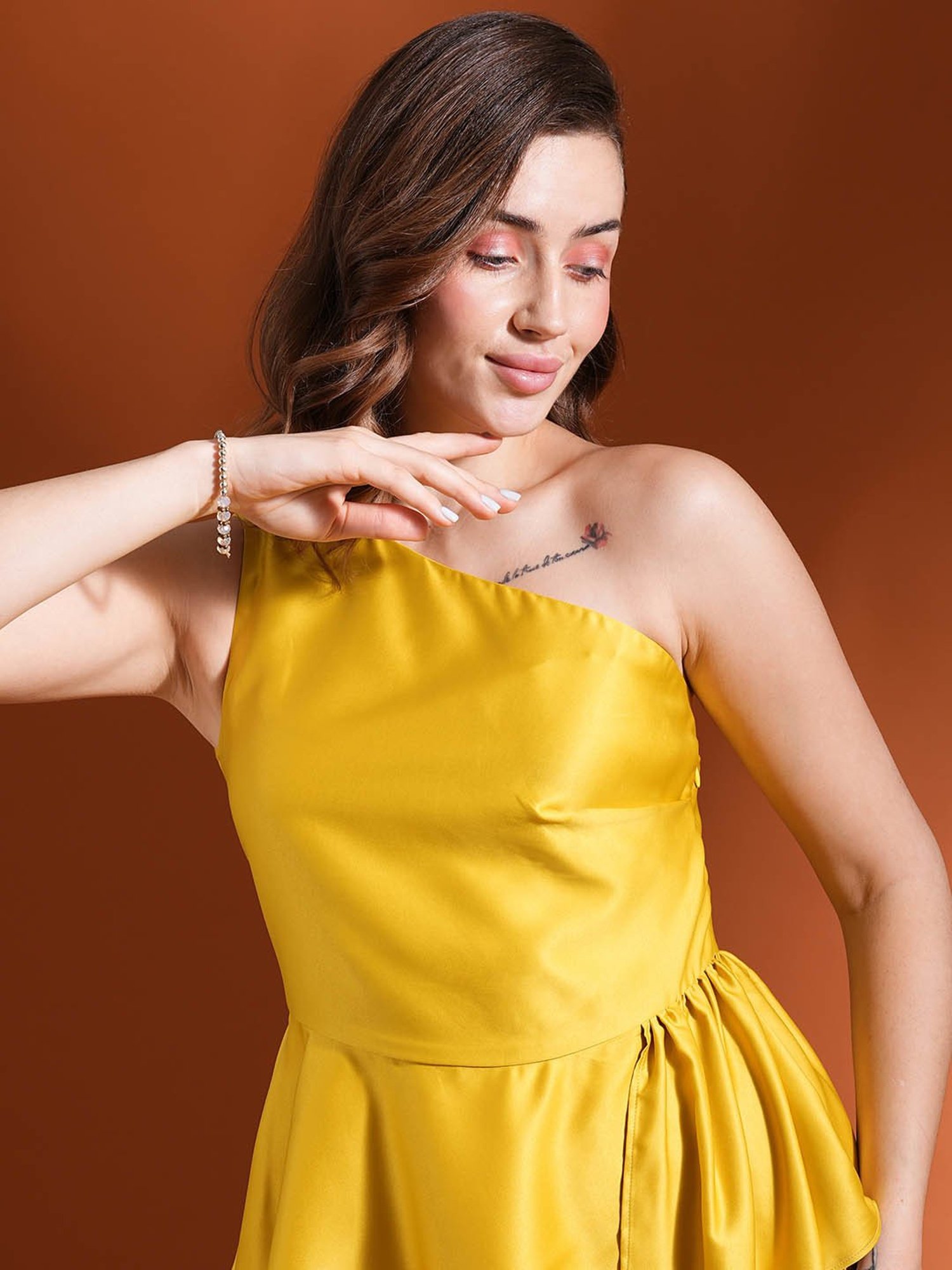 Globus Yellow Peplum Top