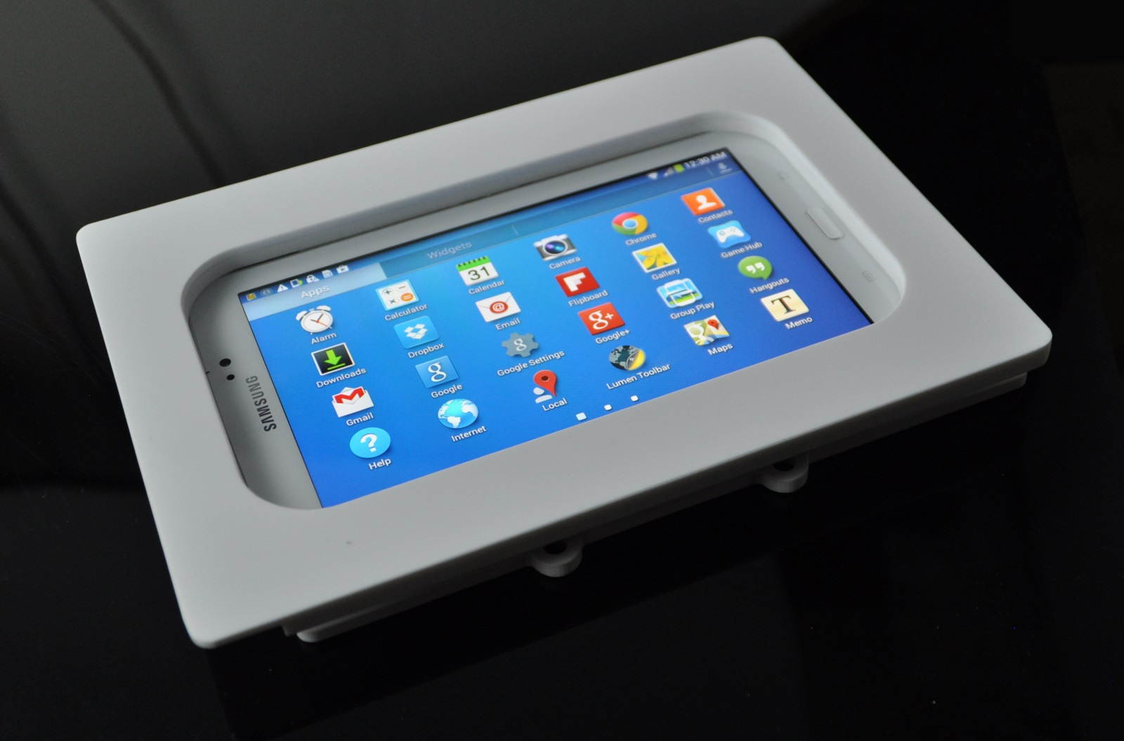 Nexus 7 VESA Mount Anti-theft Security Enclosure,Clear Acrlyic material for POS, Kiosk, Store Display, Square Card Reader