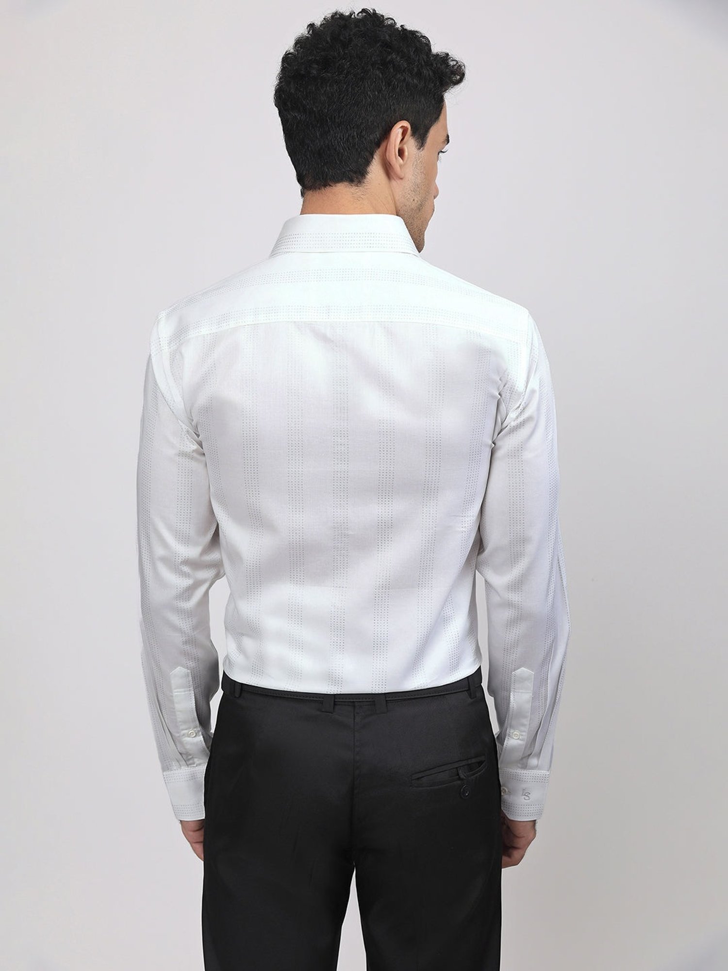 Louis Stitch White Cotton Regular Fit Printed Shirt