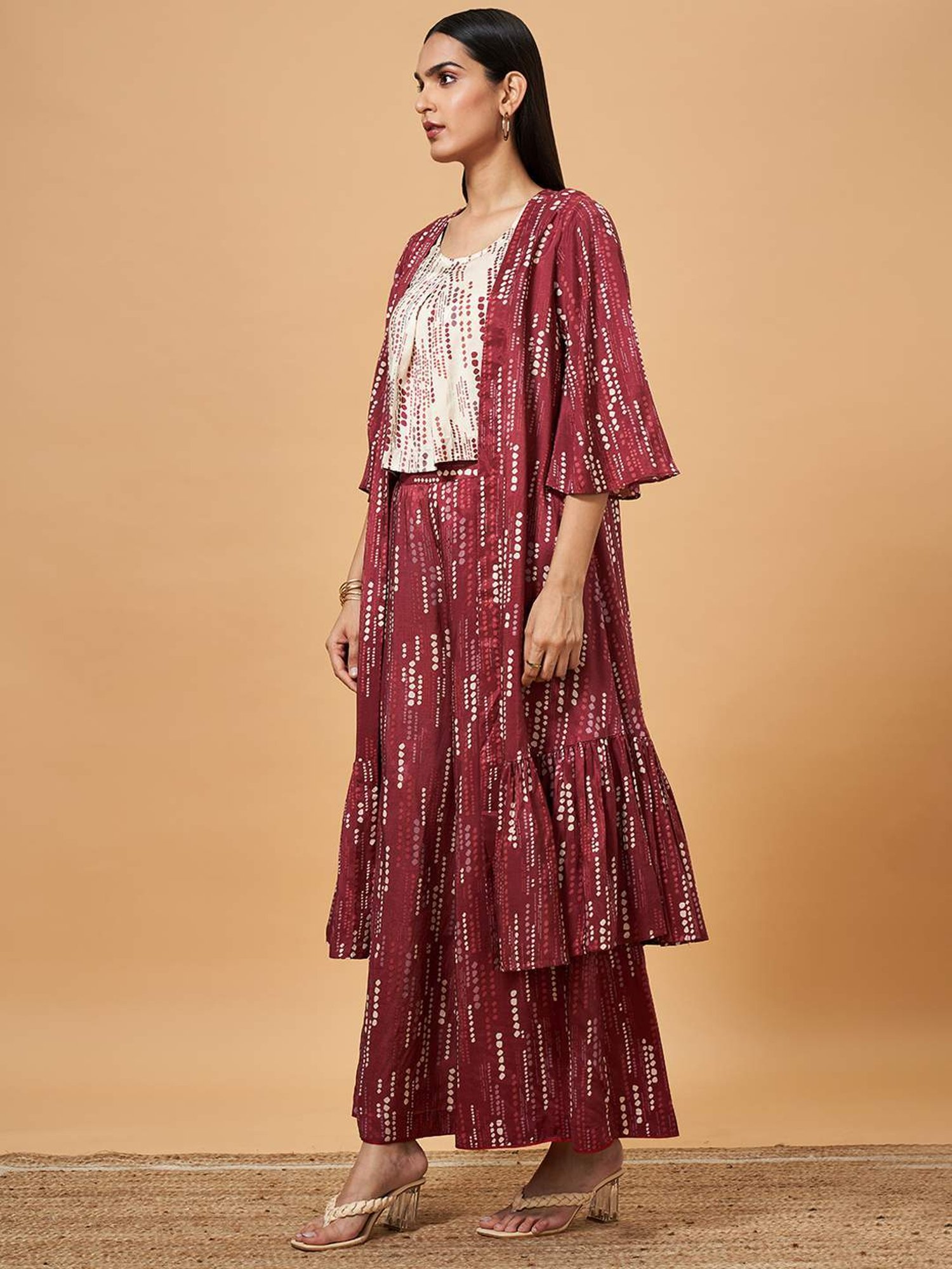 Marigold Lane Maroon Printed Shrug