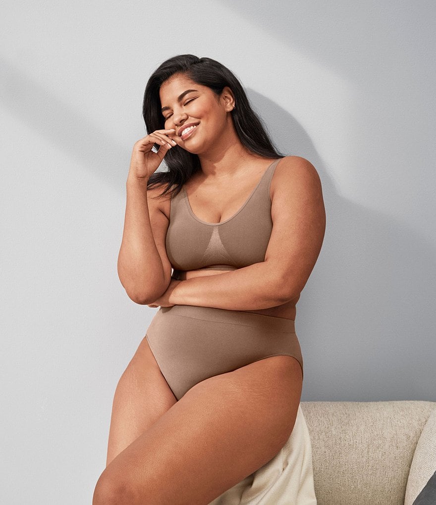 Amoena Hannah Wire-Free Front A/B Cup Closure Bra