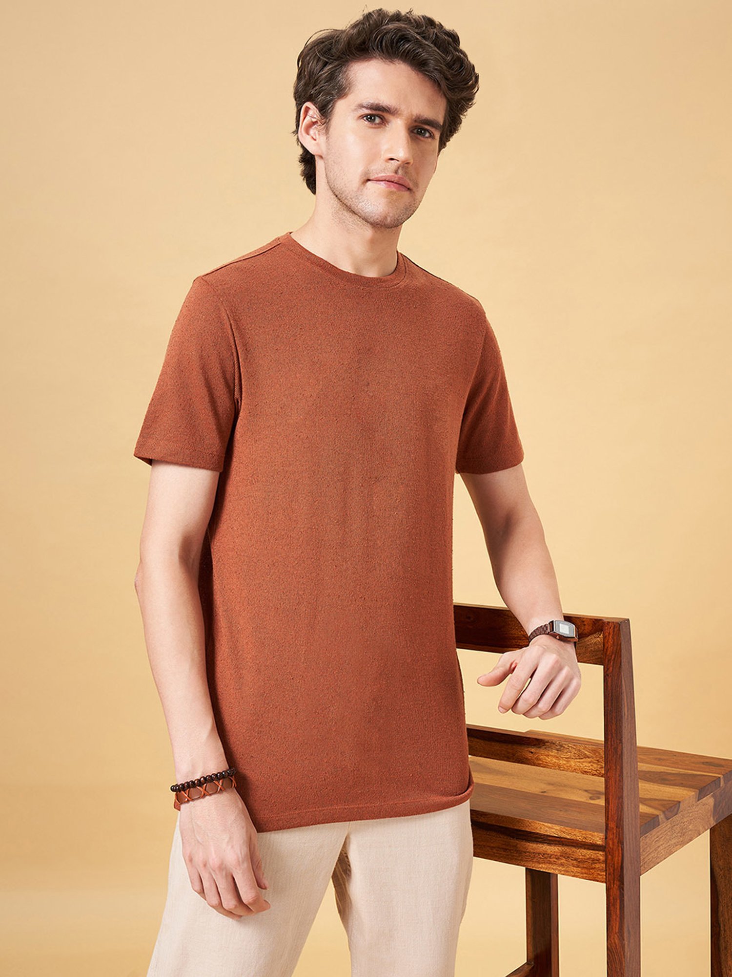 7 Alt by Pantaloons Rust Slim Fit Crew T-Shirt