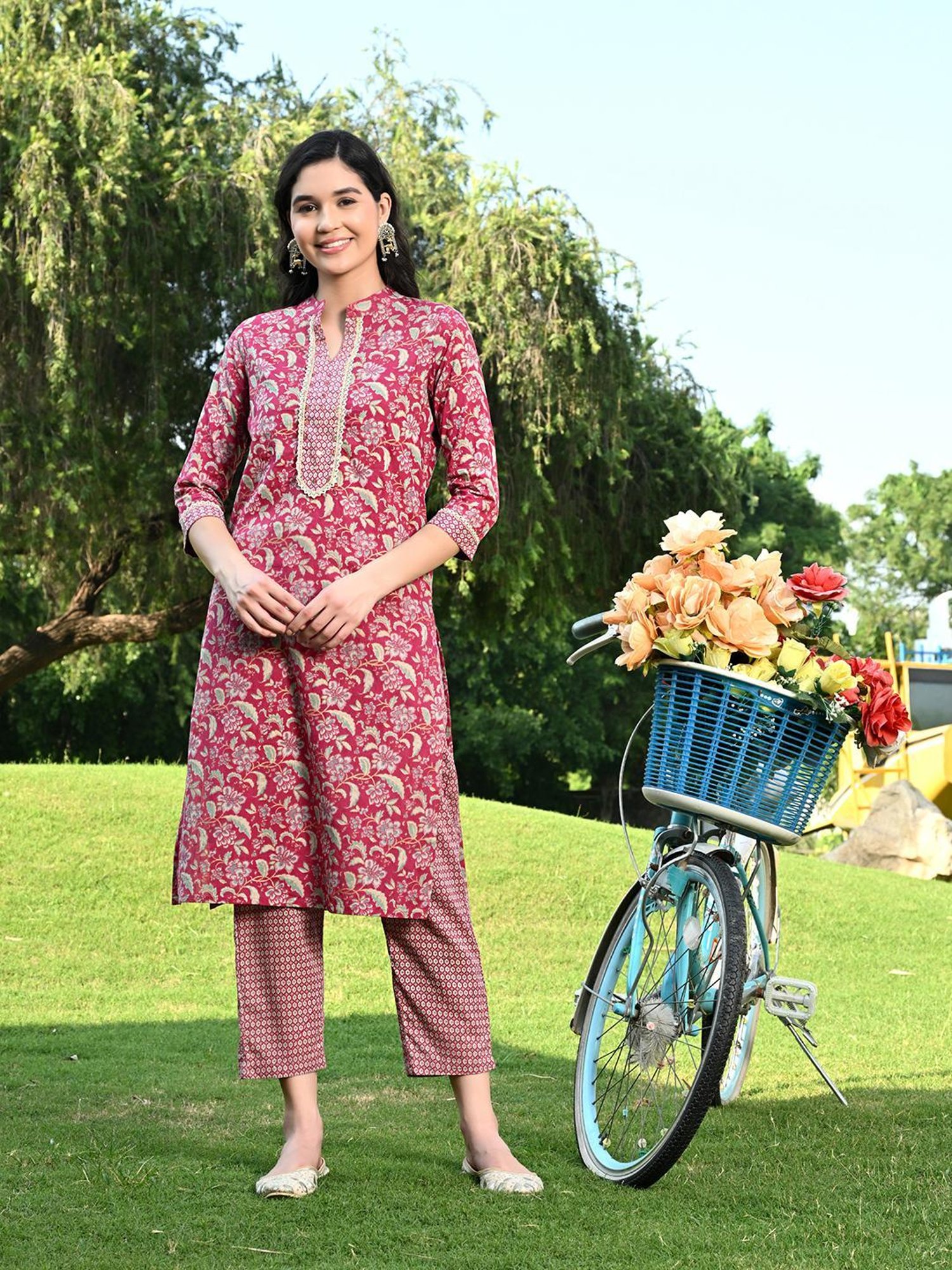 DECKEDUP Pink Floral Print Kurta With Pants
