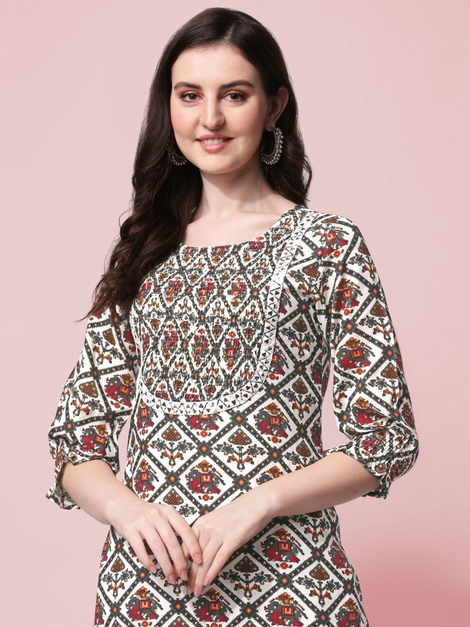 MIRCHI FASHION Beige Embroidered Straight Kurta