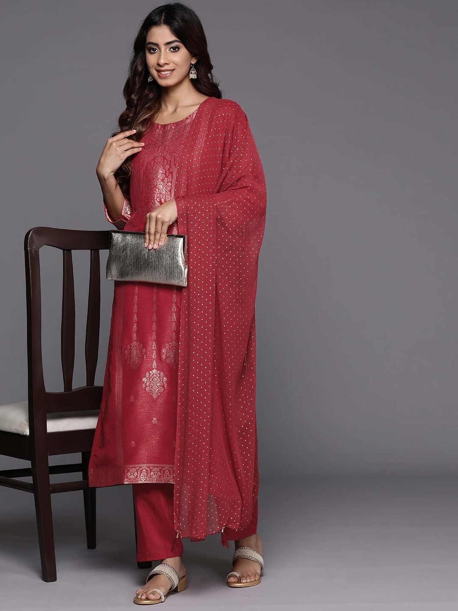 Varanga Maroon Woven Pattern Kurta Pant Set With Dupatta