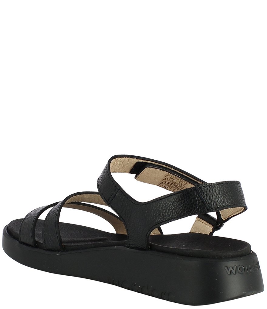 Wonders Peach Leather Lightweight Wedge Sandals