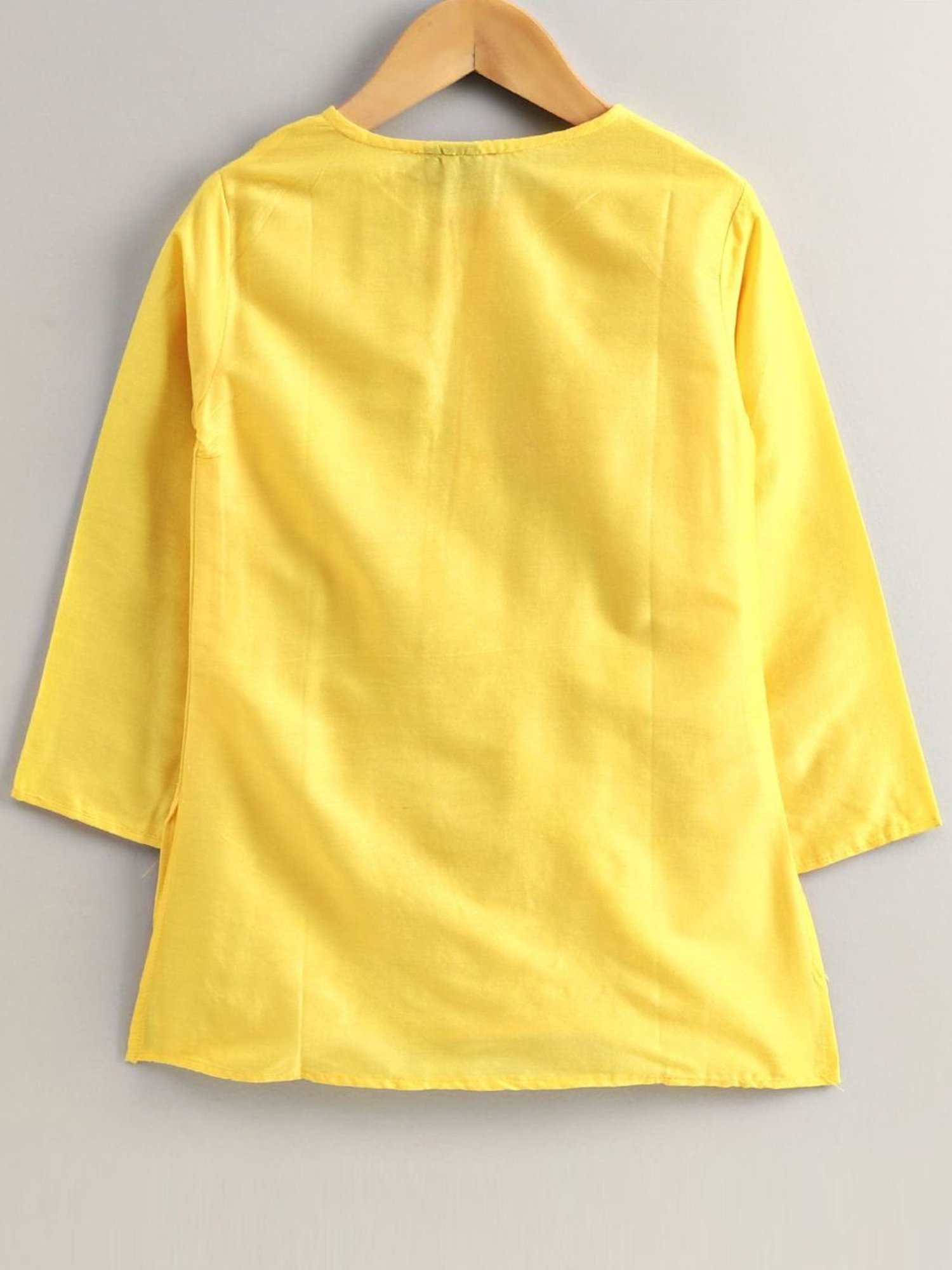 TWISHA Kids Yellow & pink Floral Print Full Sleeves kurta Set