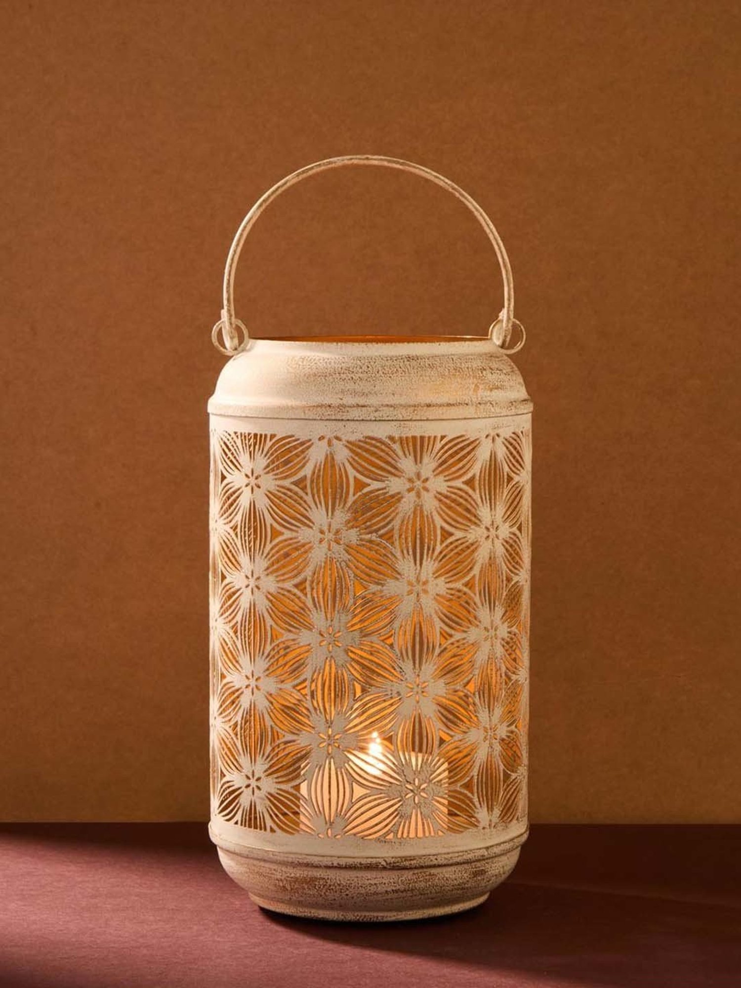 ExclusiveLane Marvels Beige Jute Handwoven Hanging Pendant Lamp