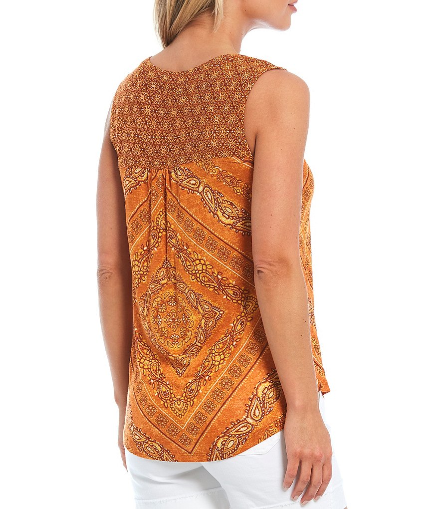 Democracy Twin Print Notch V-Neck Sleeveless Hi-Low Tank