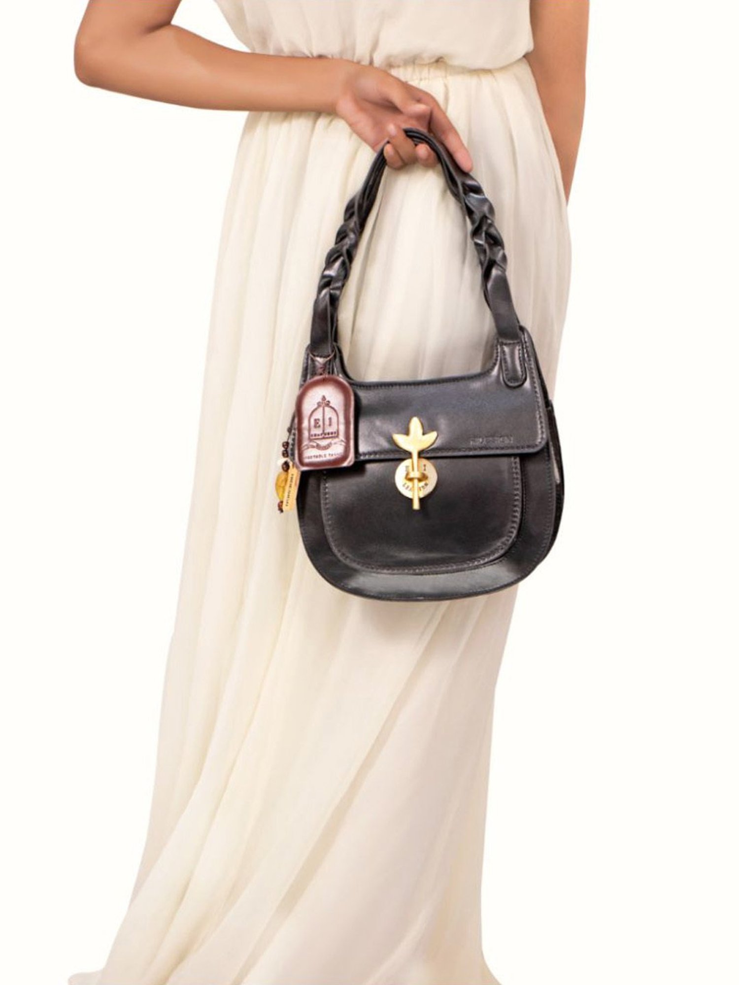 Hidesign EI Preserve 04 Black Leather Solid Hobo Shoulder Handbag