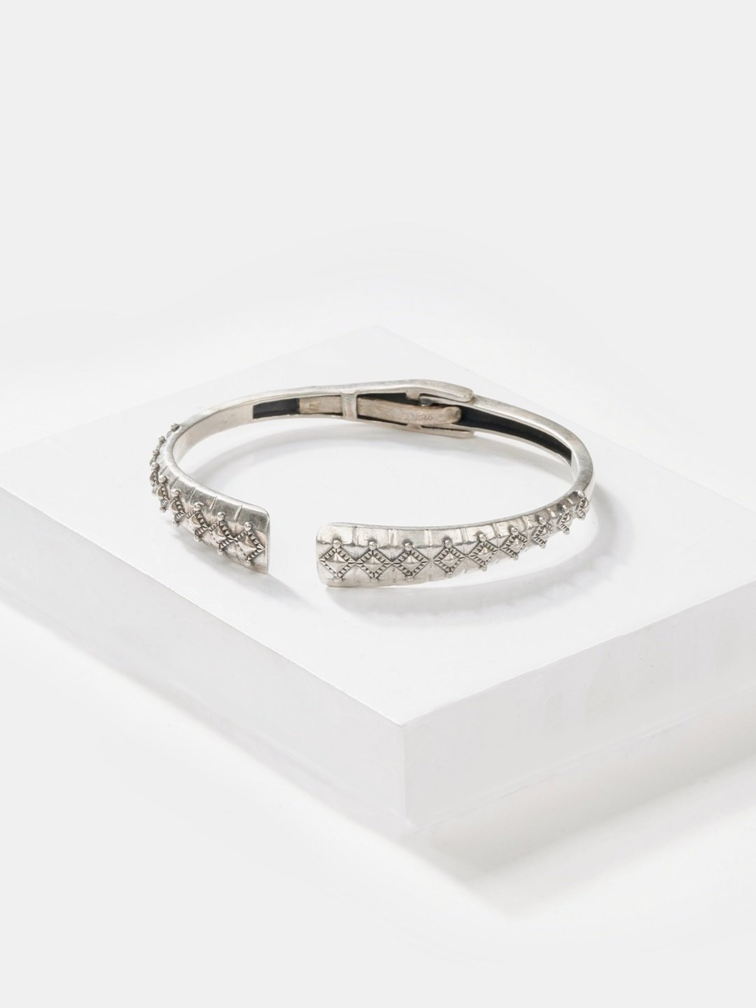 Shaya 92.5 Sterling Silver Antique Dadis Club Lunch Bracelet