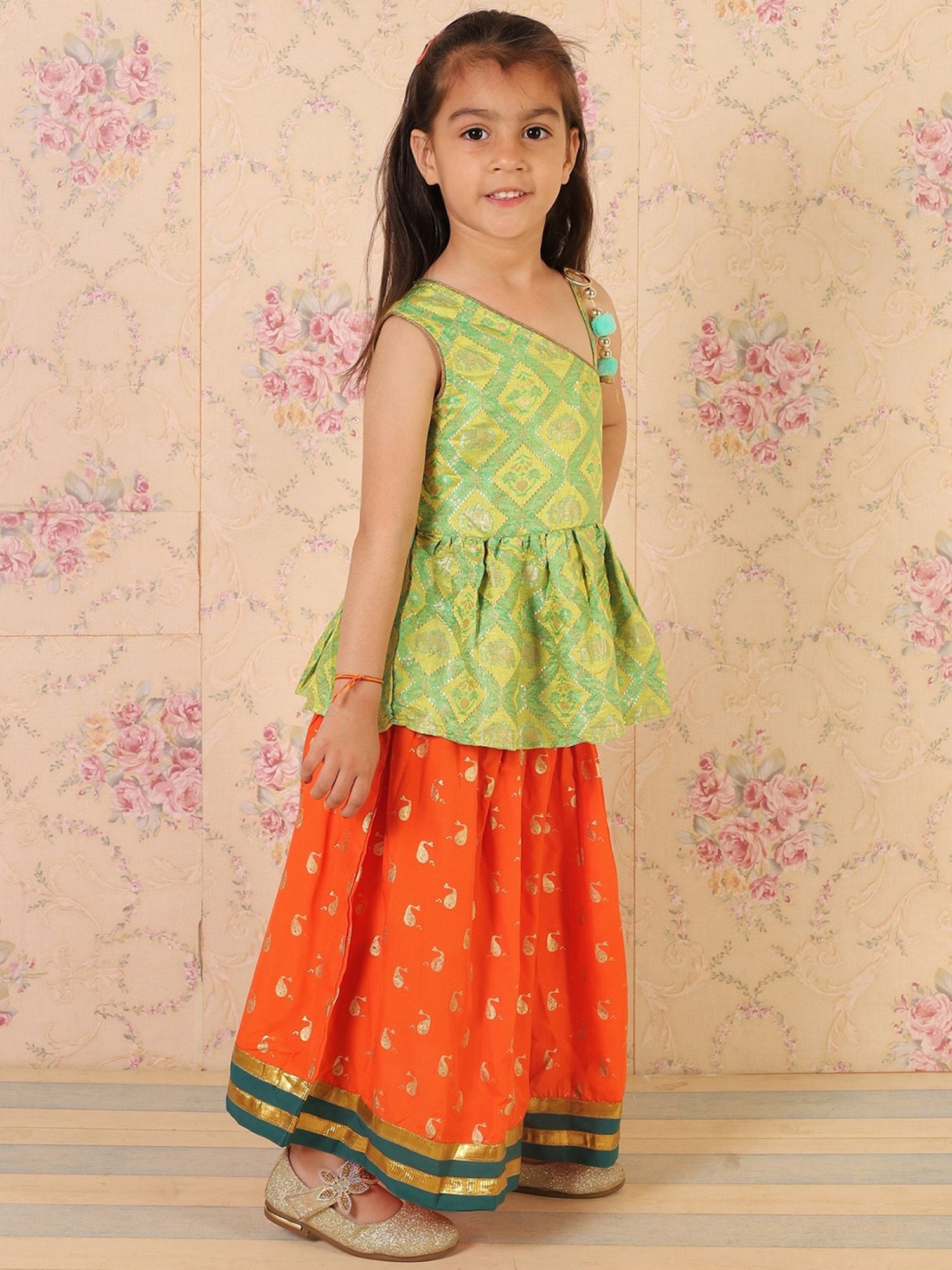 TWISHA Kids Green & Orange Self Design Top with Ghagra