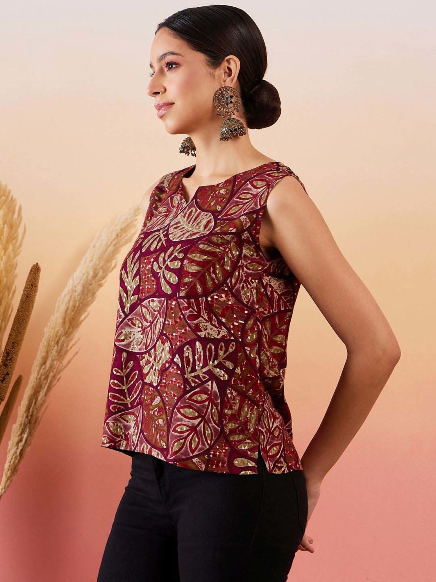 Inweave Maroon Printed Top