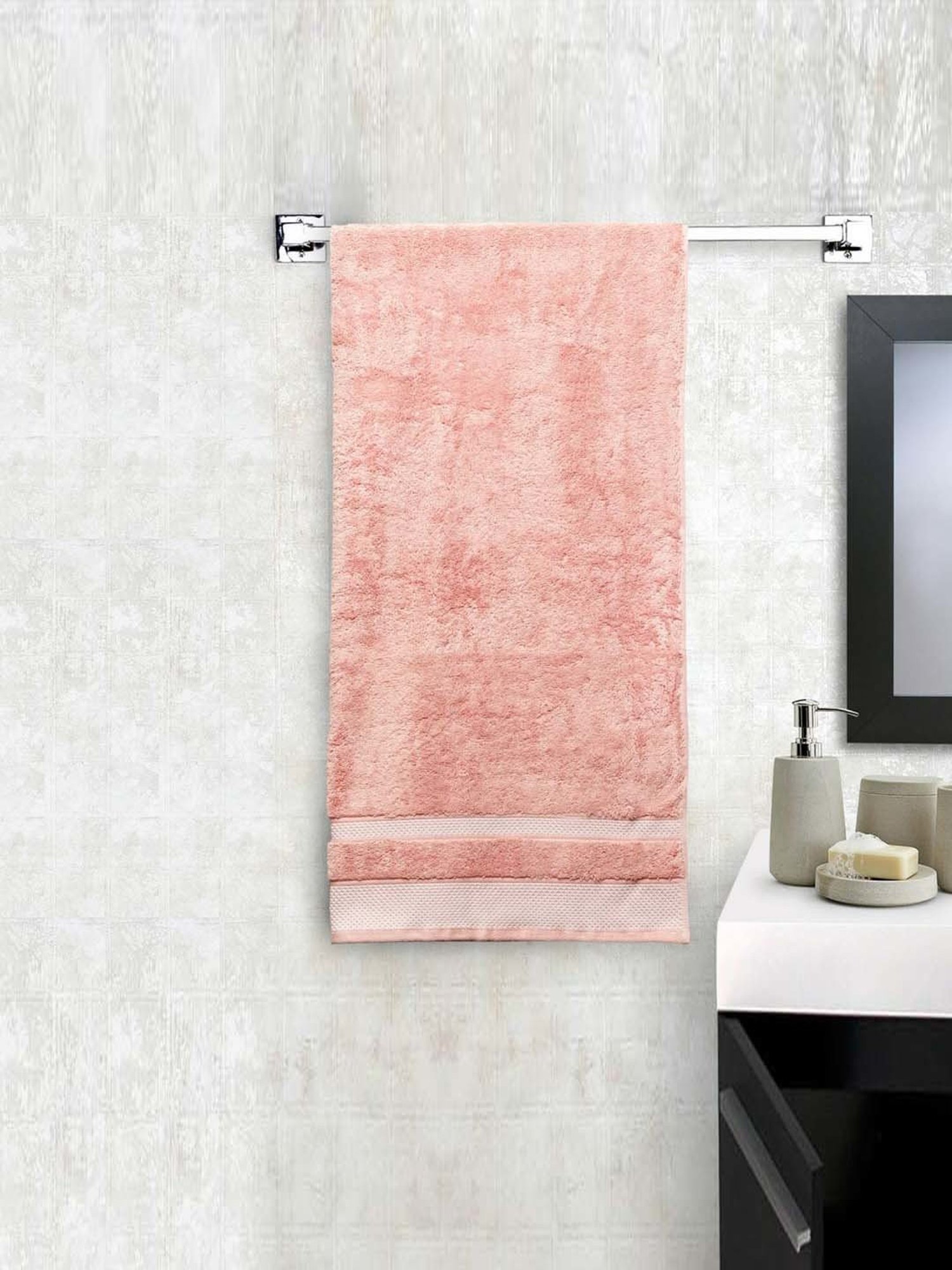 Spaces Hygro Coral Cotton 600 GSM Bath Towel