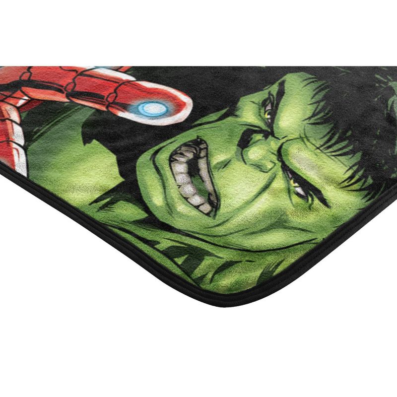 Avengers Four Avengers Micro Throw