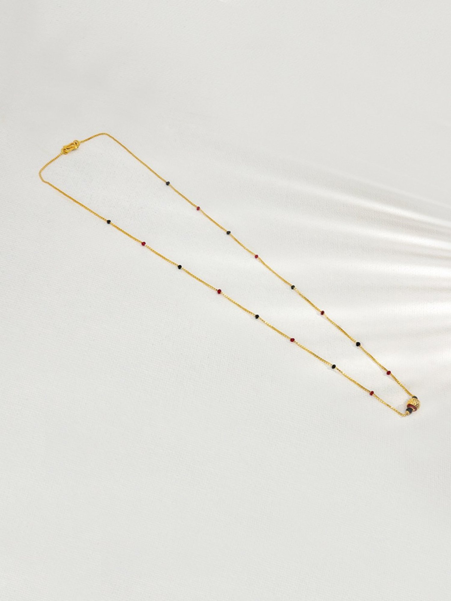 P.N.Gadgil Jewellers Noir Grace 22k Gold Mangalsutra