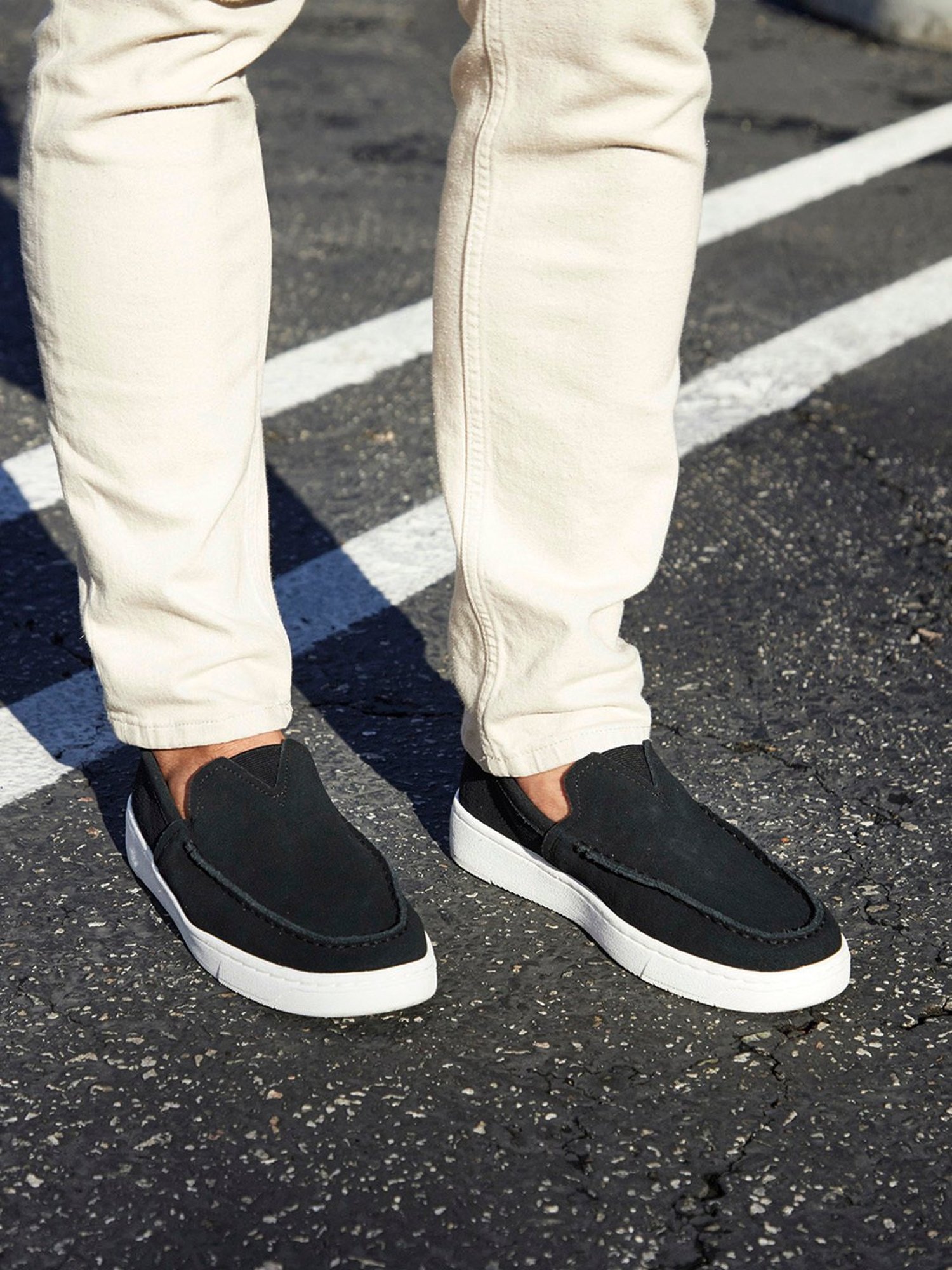 Toms Men's Trvl Lite Black Casual Loafers