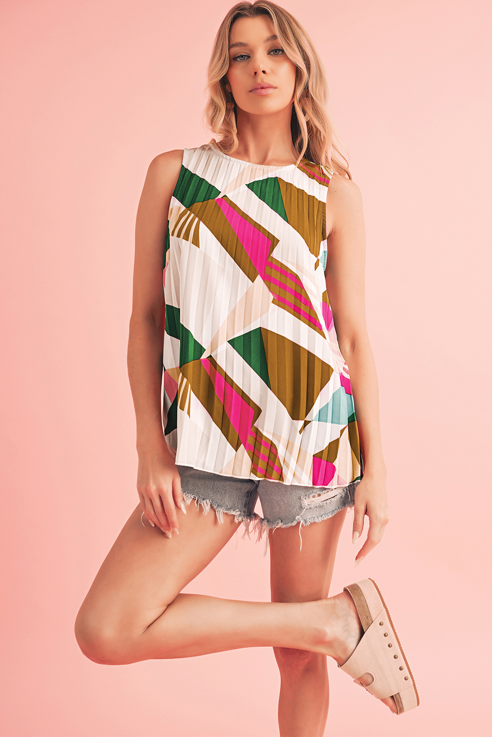 Multicolor Boho Geometric Print Keyhole Back Pleated Sleeveless Shirt