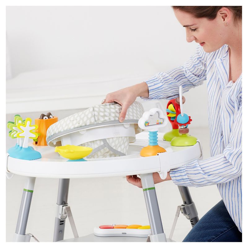 Evenflo Exersaucer Tiny Tropics 2-in-1 Baby Seat + Doorway Jumper