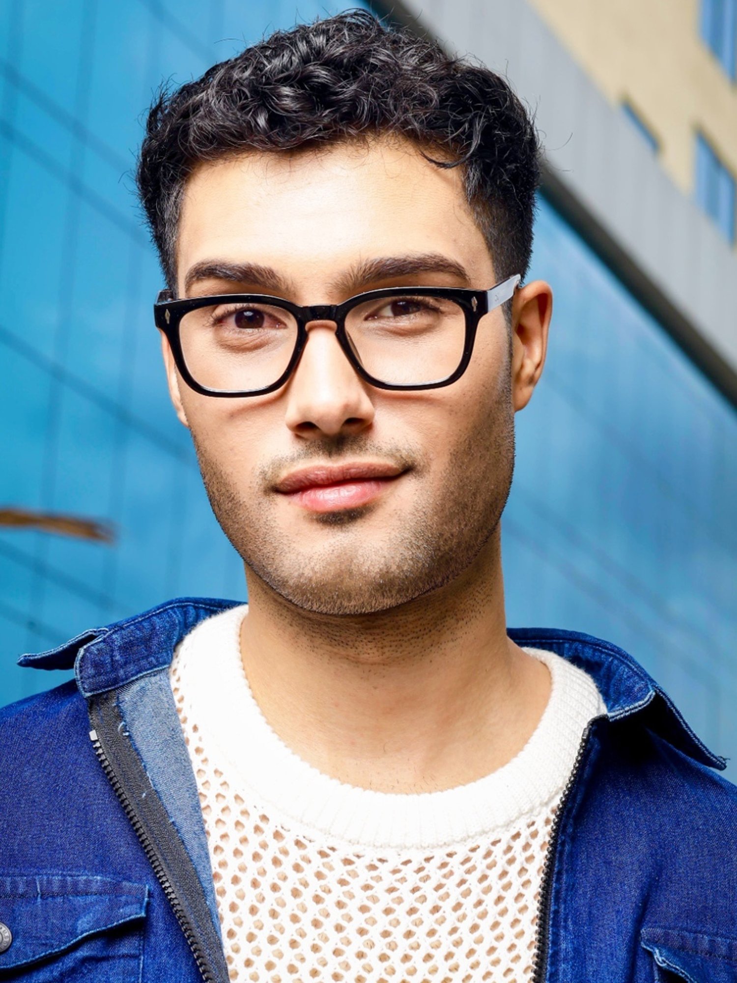 Resist Eyewear Clear Wayfarer UV Protected Unisex Sunglasses