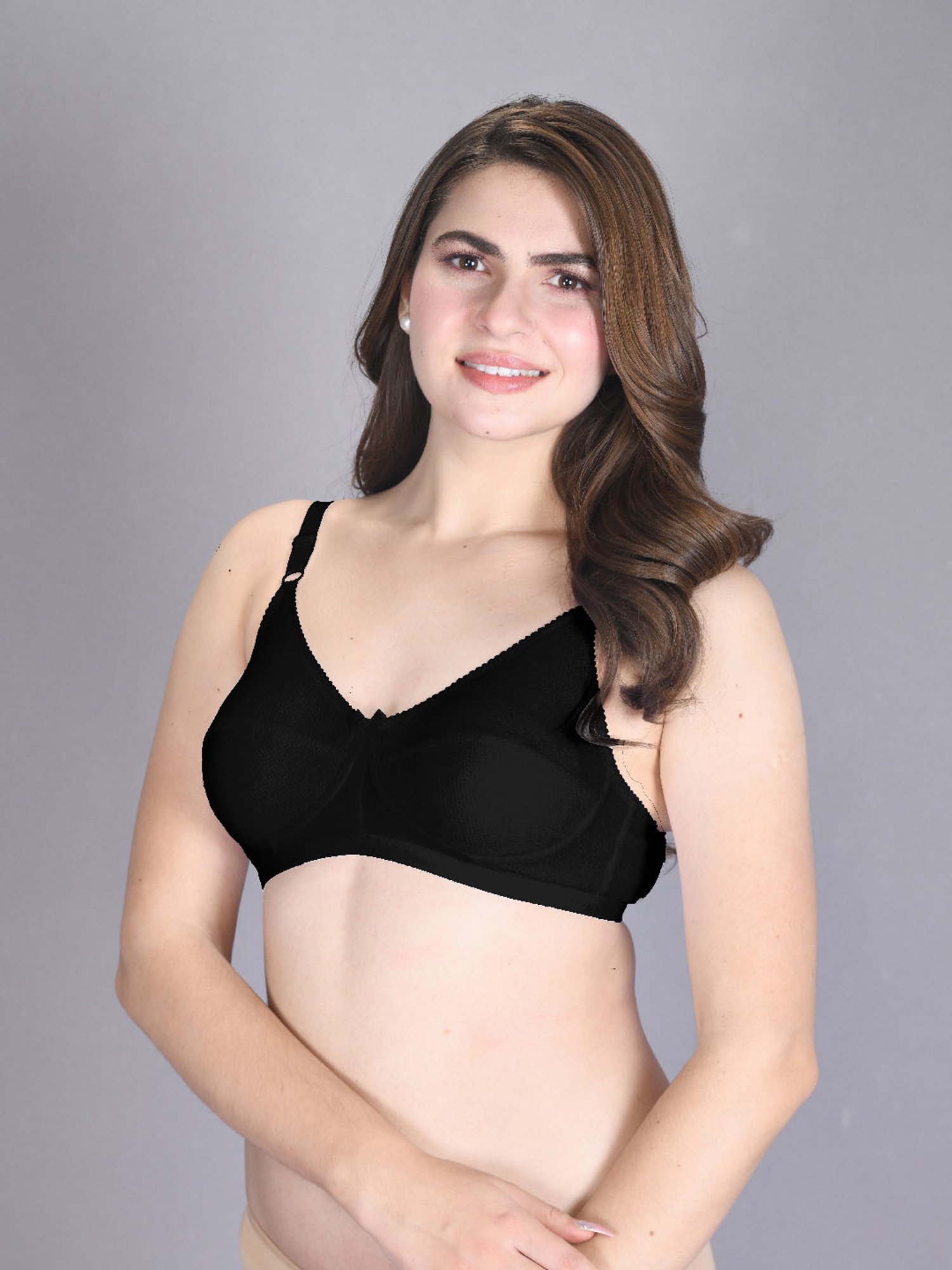 Lux Venus Black Full Coverage Non-Wired Bra With Adjustable Strap