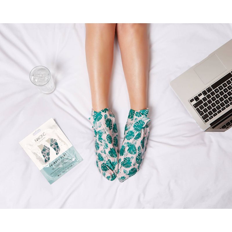 Nails.INC Thirsty Feet Deep Moisture Foot Mask – 0.60 fl oz