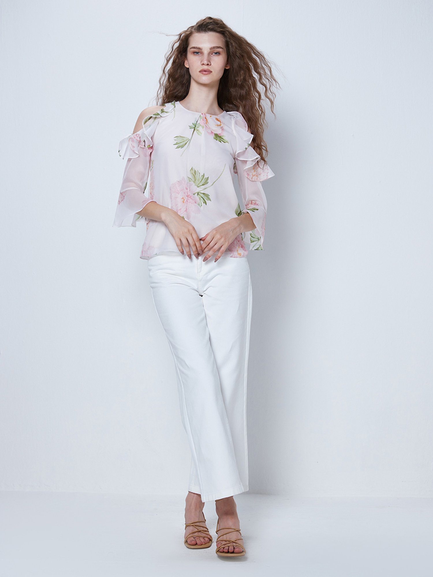 Cover Story White Floral Print Top