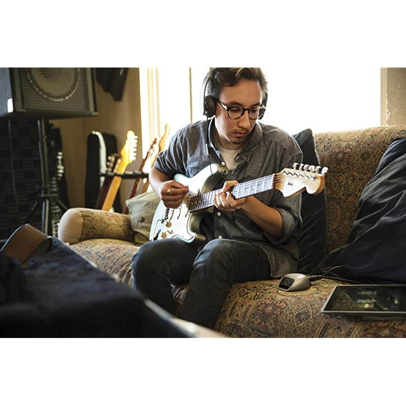 MVi Digital Audio Interface + USB Lightning Cable