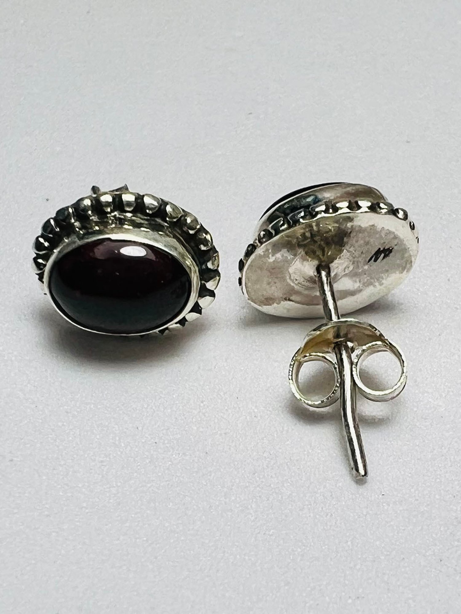 Arte Jewels 925 Sterling Silver Garnet Stone Oval Stud Earrings for Women & Girls