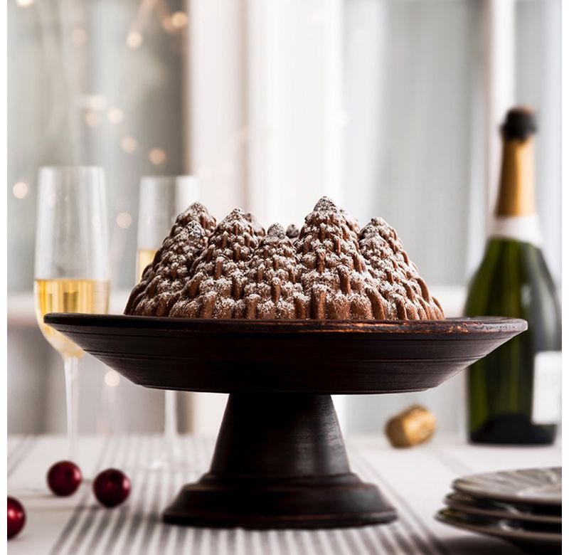 Nordic Ware Pine Forest Bundt Pan, Metallic