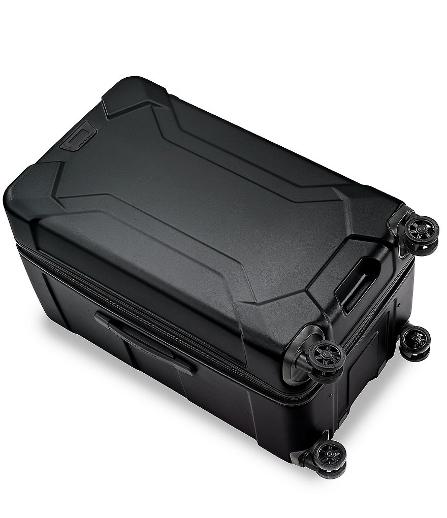 Briggs & Riley Torq Medium Trunk Spinner
