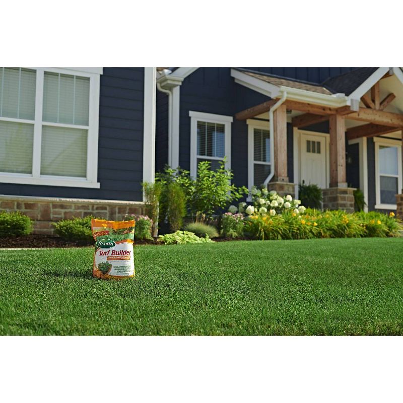 Scotts Turf Builder SummerGuard Fertilizer with Insect Control - 13.35lb