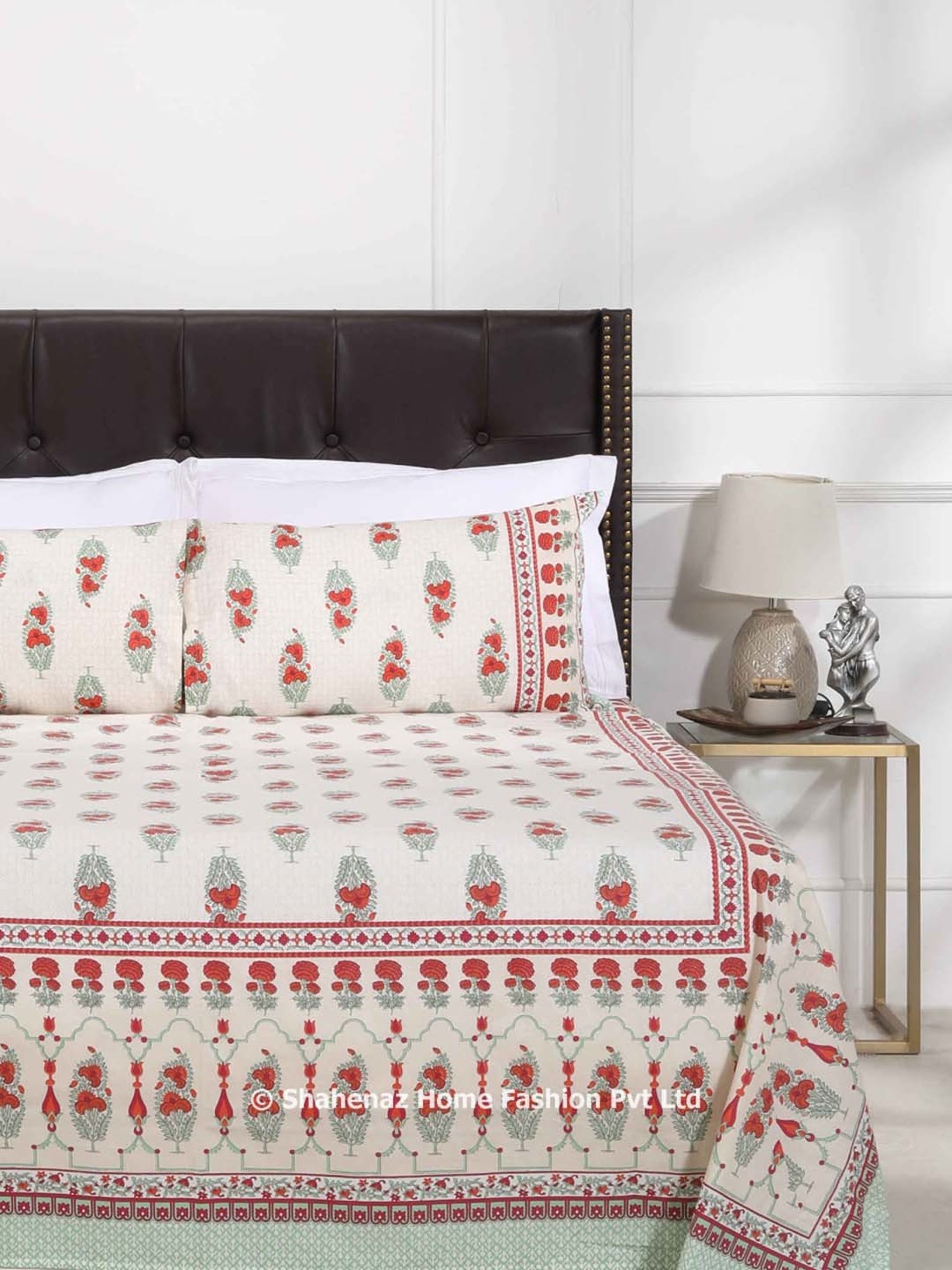 Shahenaz Green 120 TC Cotton Zainab Booti Double Bedsheet with 2 Pillow Covers