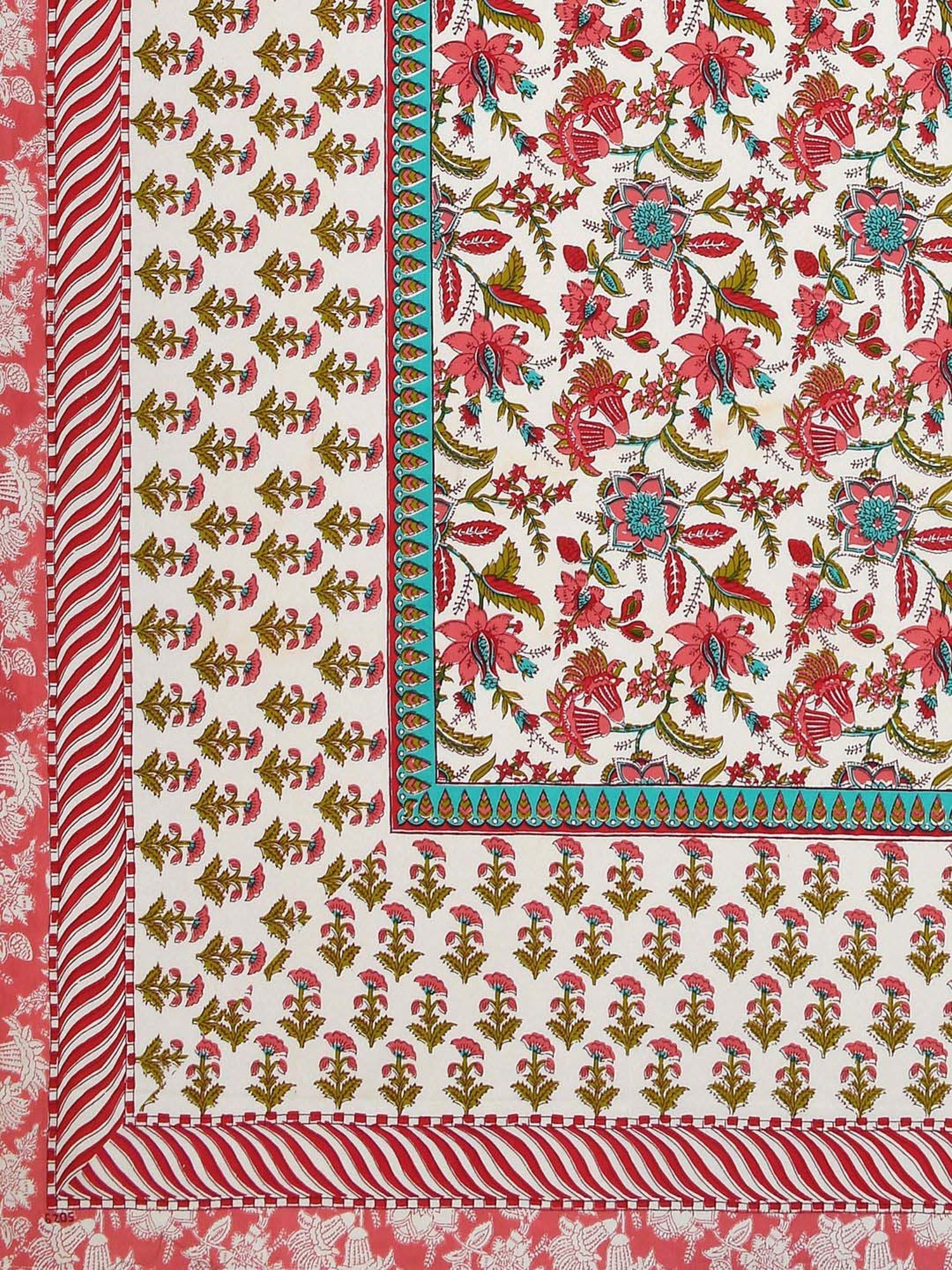 Aapno Rajasthan Rajmahal Blossom Rust & Green Cotton 140 GSM Double Bedsheet With 2 Pillow Cover