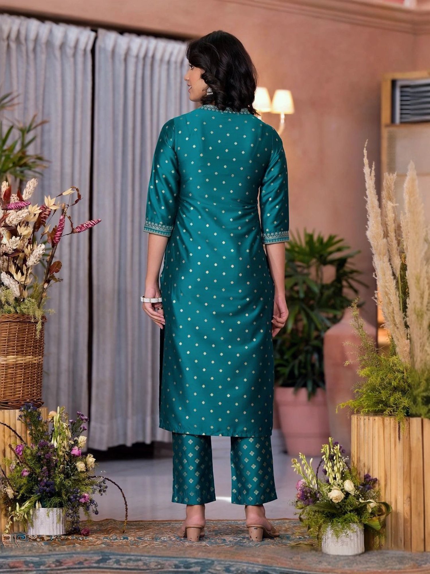 Juniper Green Embroidered Kurta Pant Set With Dupatta